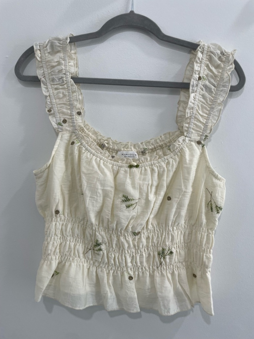 Knitous Cream Floral Smocked Crop Top
